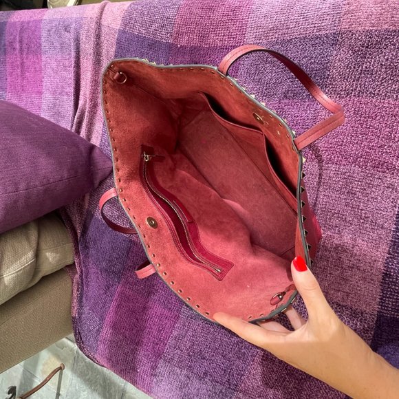 Valentino Garavani Rockstud Tote - Picture 15 of 15